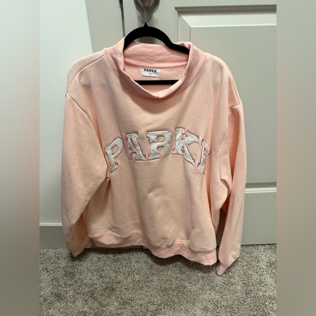 Parke Xxl Pink Sweatshirt.